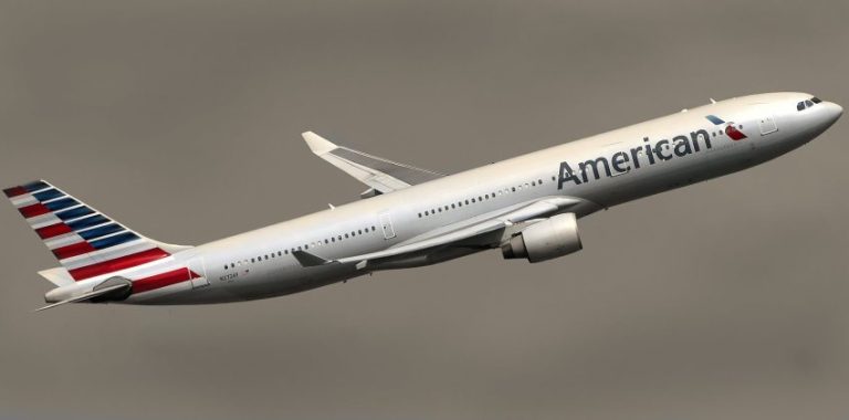 american airlines stroller policy, flying with a baby American Airlines